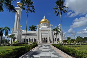 masjid omar ali brunei